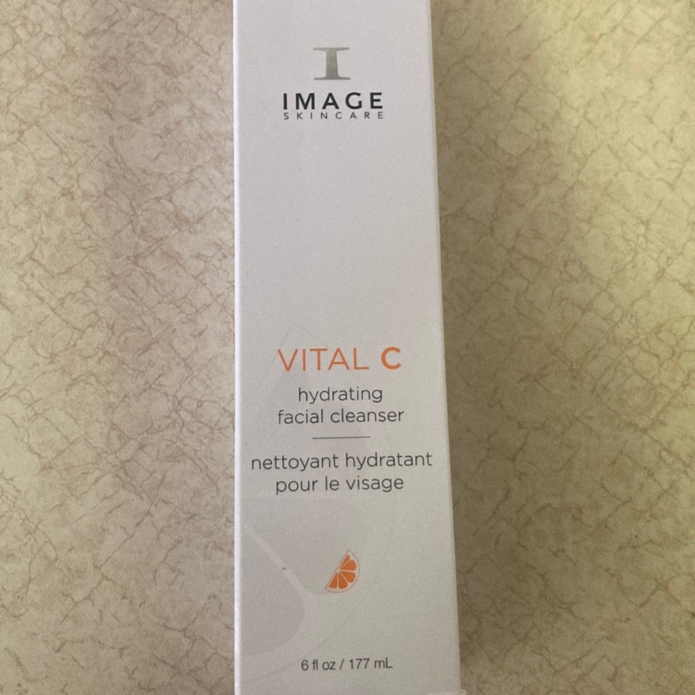 IMAGE Skincare Vital C Hydrating Facial Cleanser